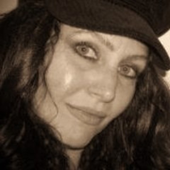 Meet your Posher, Kimmy - Picture 1 of 1